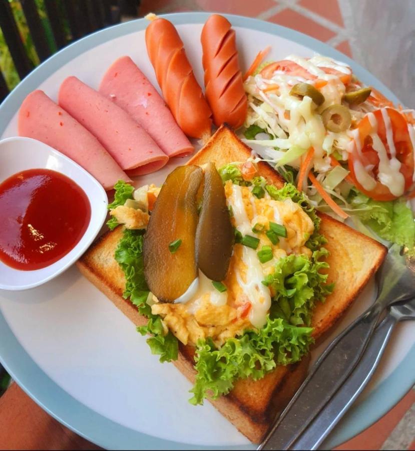 Areeya Phubeach Resort Coliving Coworking Ao Nang Esterno foto