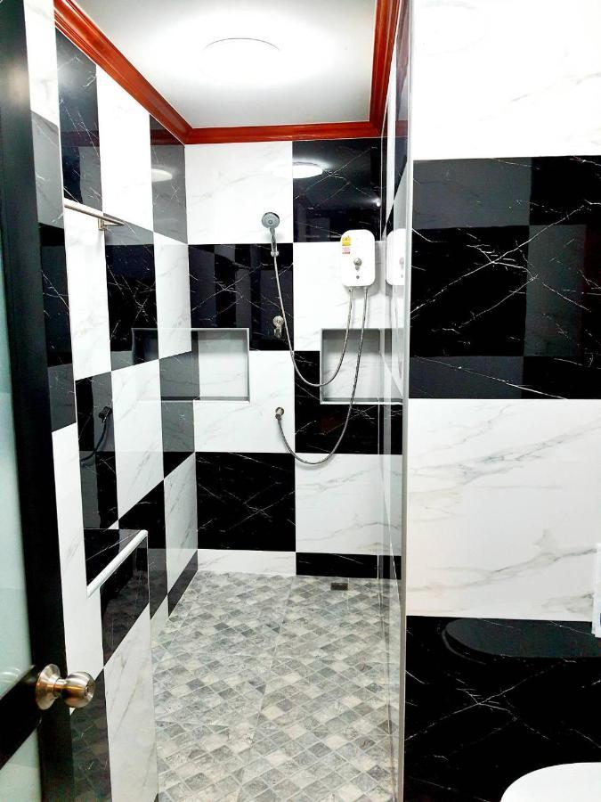Areeya Phubeach Resort Coliving Coworking Ao Nang Esterno foto