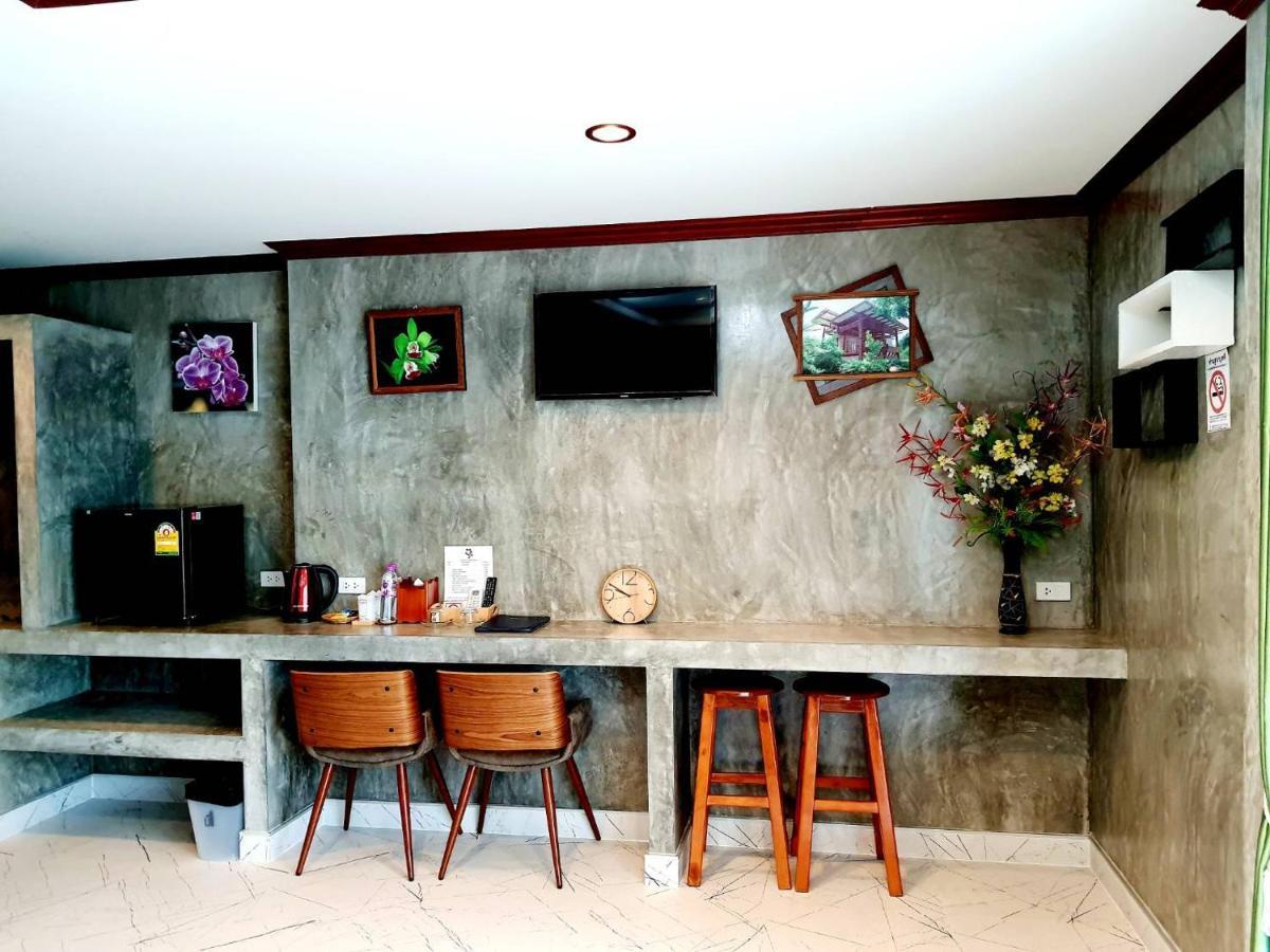 Areeya Phubeach Resort Coliving Coworking Ao Nang Esterno foto