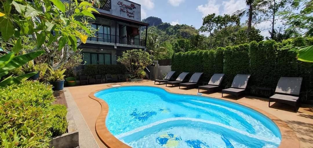 Areeya Phubeach Resort Coliving Coworking Ao Nang Esterno foto