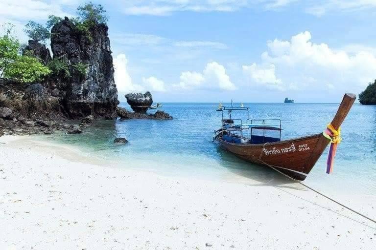 Areeya Phubeach Resort Coliving Coworking Ao Nang Esterno foto