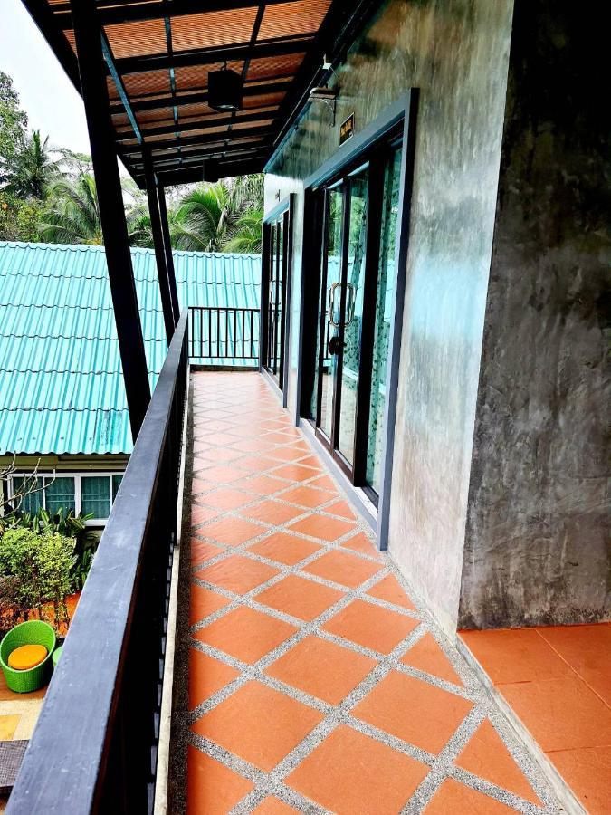 Areeya Phubeach Resort Coliving Coworking Ao Nang Esterno foto