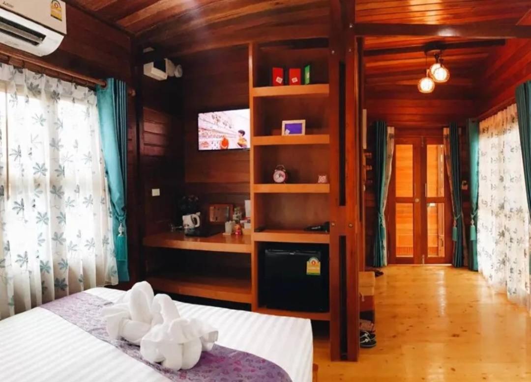 Areeya Phubeach Resort Coliving Coworking Ao Nang Esterno foto