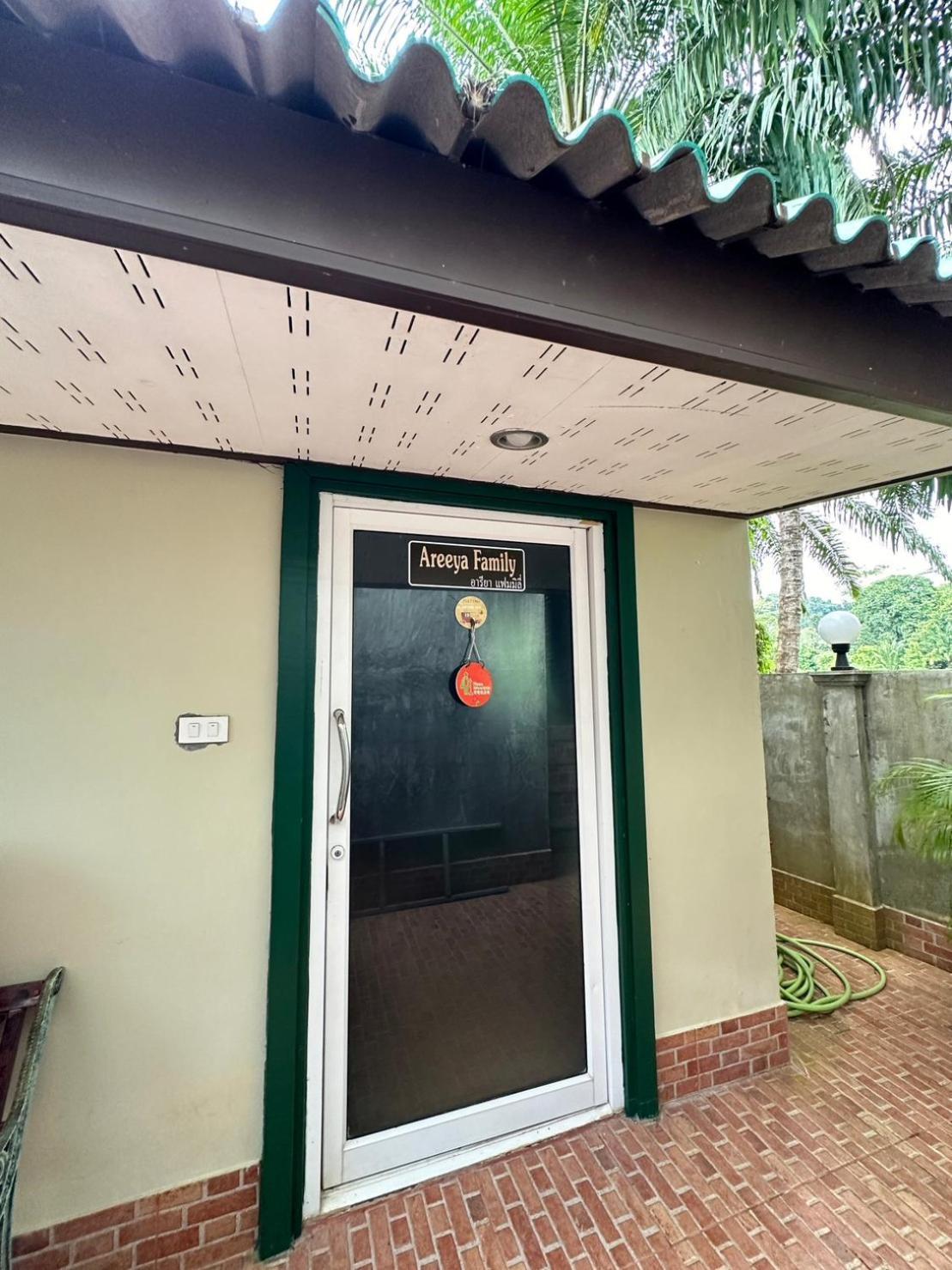 Areeya Phubeach Resort Coliving Coworking Ao Nang Esterno foto
